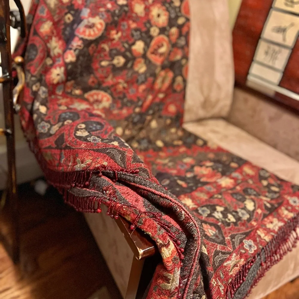 Large oversize Victoria style oversized throw -Opera - Picture 4 of 6